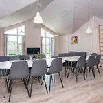 Semesterbostad 16 Person In Romo *